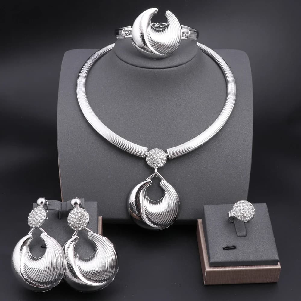 Dubai Jewelry Set For Women Silver Plated Luxury Necklace Earrings Bracelet And Ring Set Jewelry For Wedding Party Trending