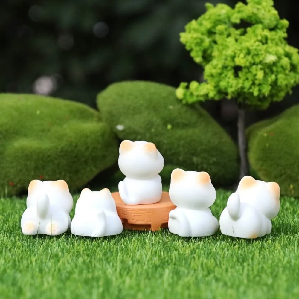 Garden Wealth Cat Model Cartoon Animal Figurine Kawaii Animal Ornaments Resin Material Mini Resin Crafts Cat Figurine Home Decor