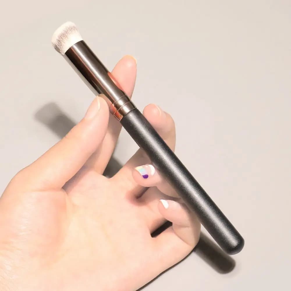 Large Beauty Tool Contour Brush Cosmetic Brush Eyeshadow Kabuki Brush Foundation Concealer Brush Face Brush Makeup Brush