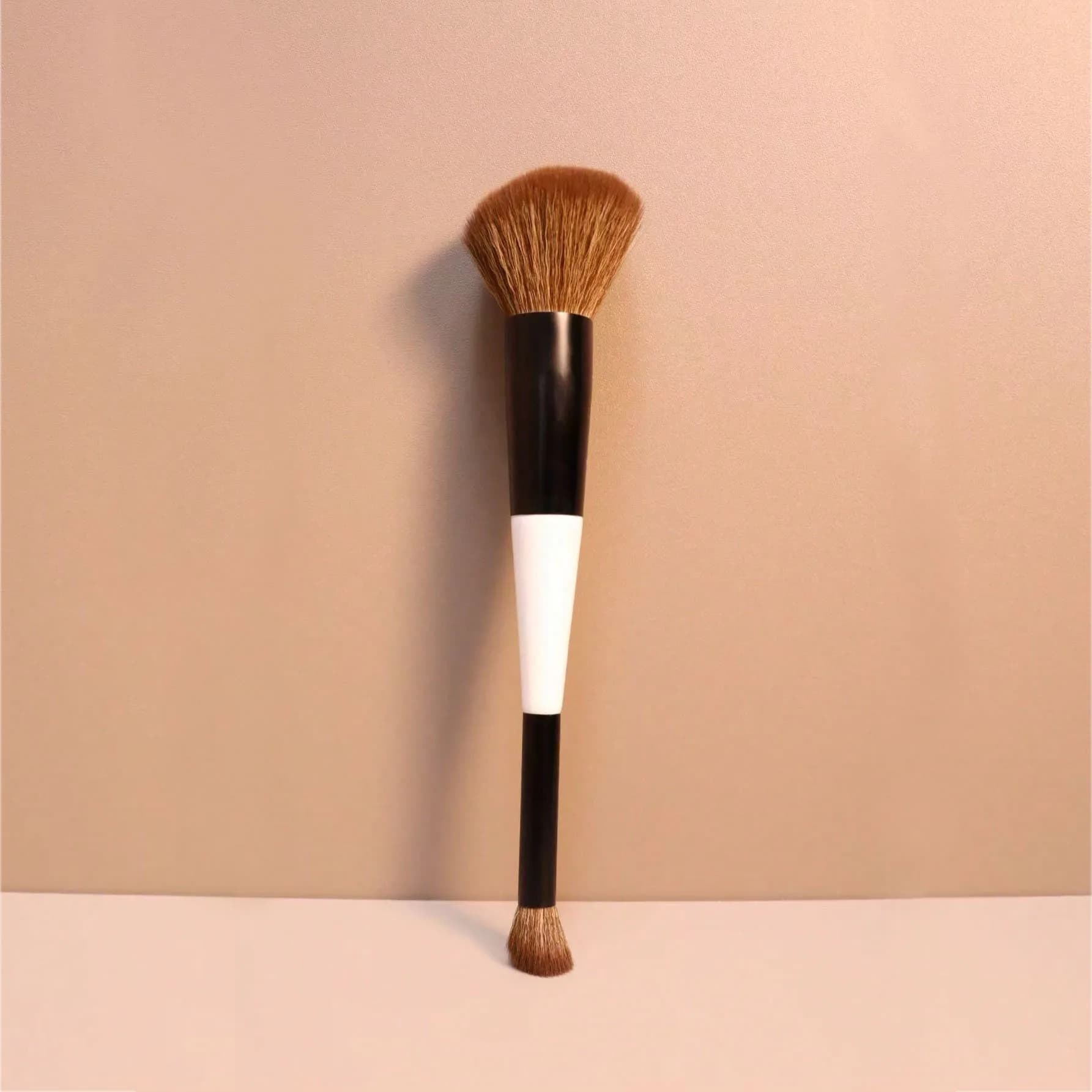 1 double-ended makeup brush, foundation brush, concealer brush, blush brush, contour brush, eyeshadow brush, multi-functional makeup brush