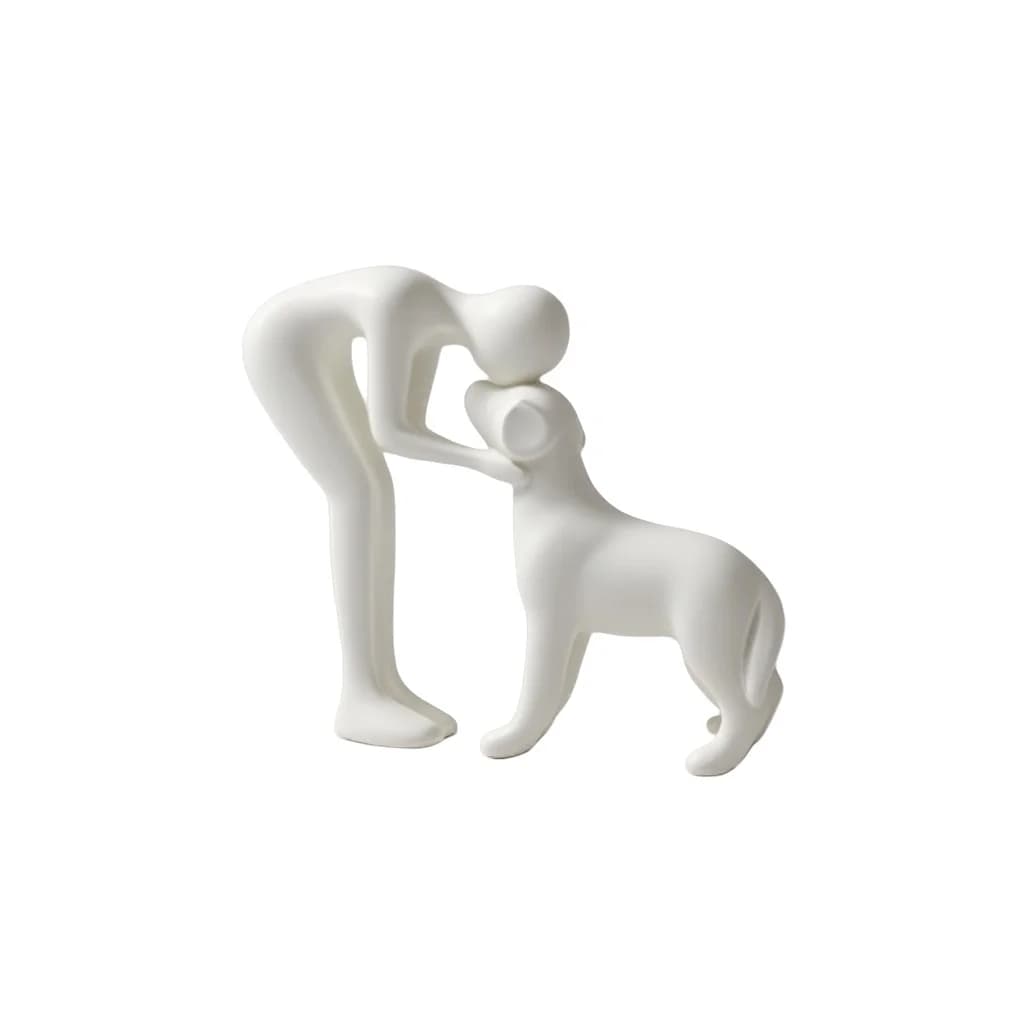 An elegant and simple black dog and owner statue, a warm gift for pet lovers and a home table decoration that is not easy to bre