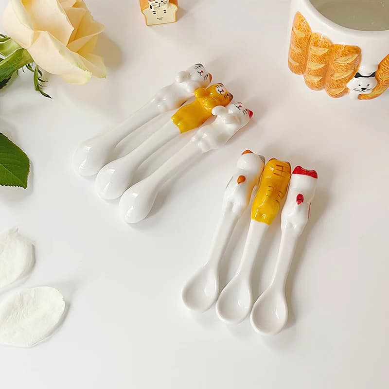 Ceramic Cartoon Cute Cat Animal Mixing Spoon Hanging Short Handle Coffee Dessert Spoon Flatware Kitchen Tool