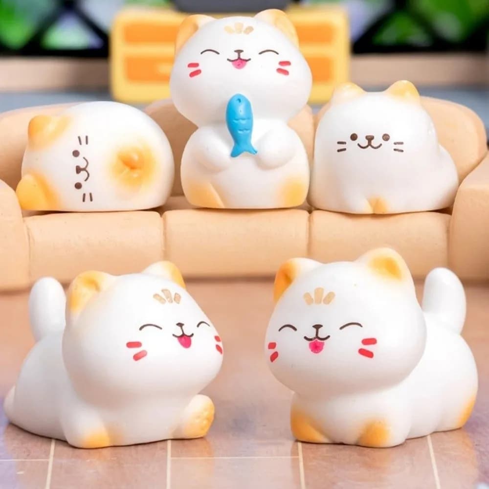 Garden Wealth Cat Model Cartoon Animal Figurine Kawaii Animal Ornaments Resin Material Mini Resin Crafts Cat Figurine Home Decor
