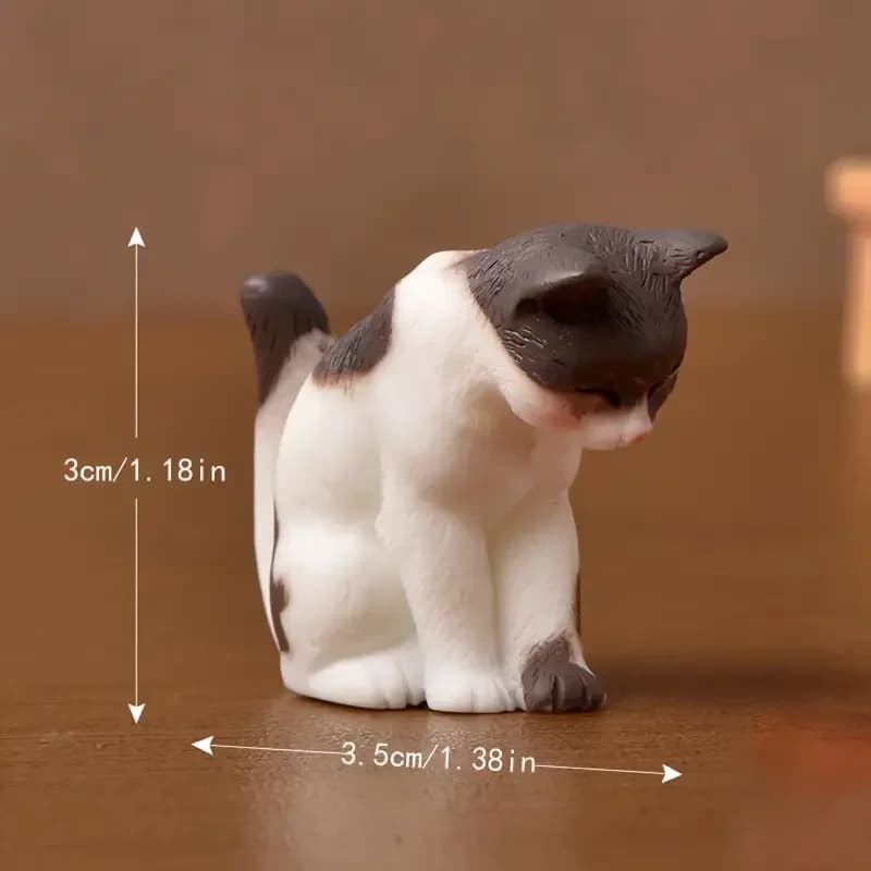 Charming Cat Figurines for Car Home Office Decor Resin Miniature Landscape Accessories DIY Fairy Gardens Succulent Displays Gift