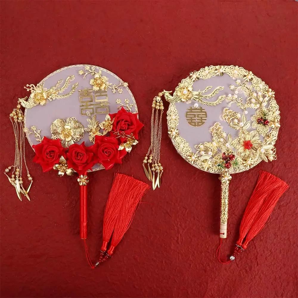 Chinese Wedding Decoration Prop Wedding Decorative For Bride Gold Red Bridesmaid Decor Craft Photography Ornaments Fan Bouquet