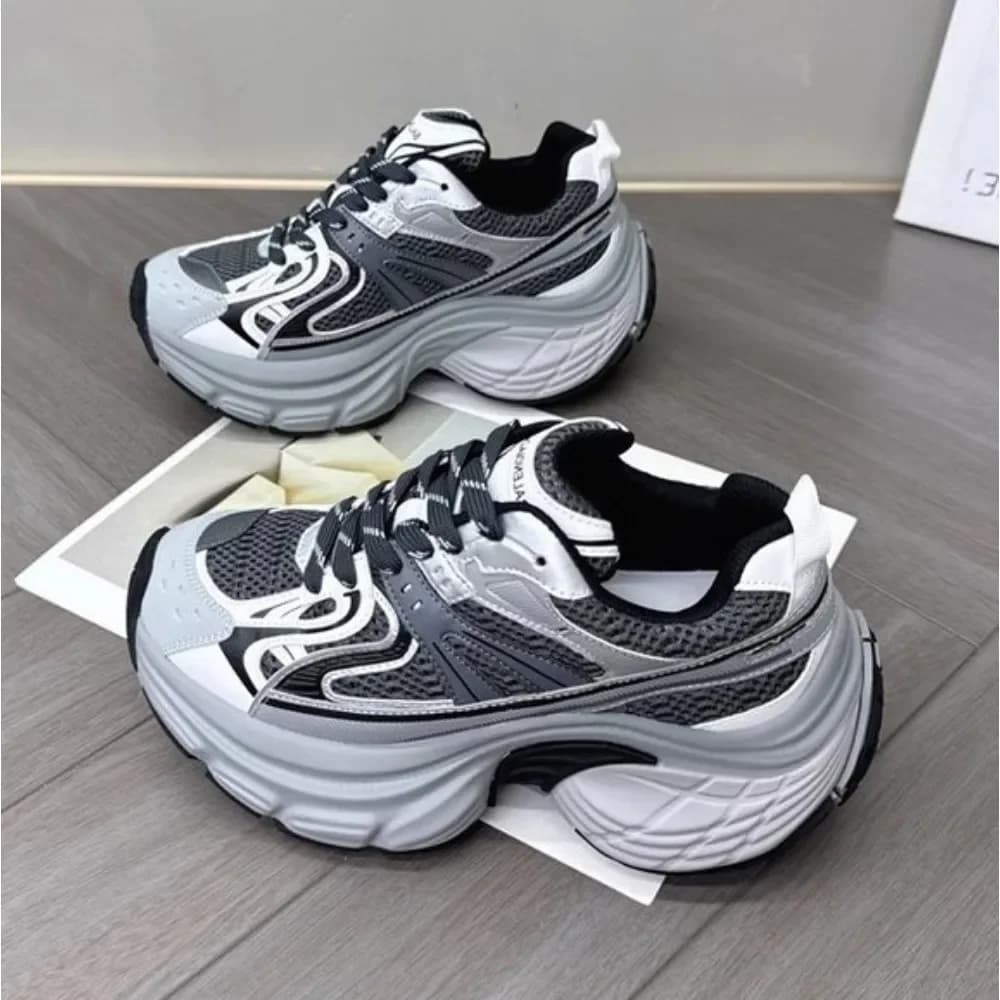 Sneakers for Women 2026 New Style Thick Sole Retro Breathable Lightweight Autumn Height Increasing Casual Sports Shoes Trend