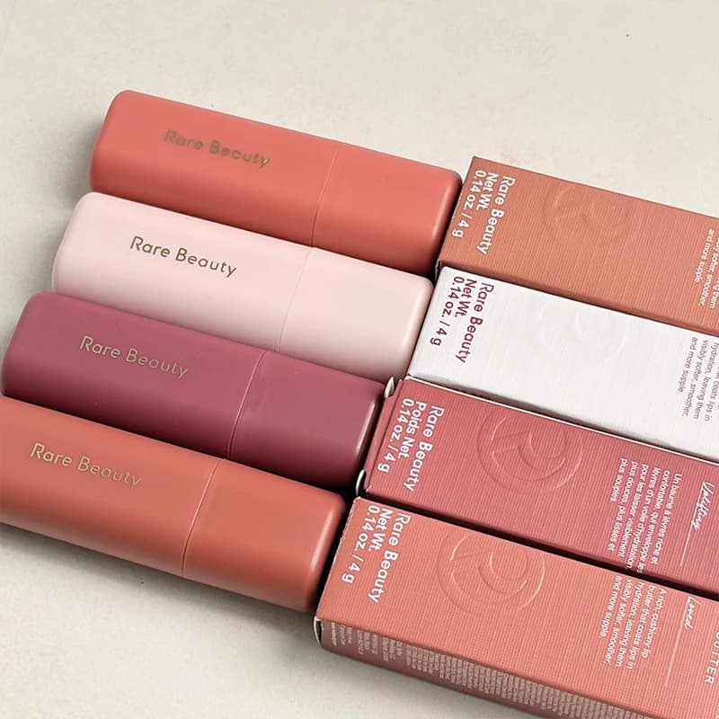 Rare Beauty New Butter Contains 4g of hyaluronic acid Lipstick Gentle Caramel Color Moisturizing Volumizing Loved/friendly Blush