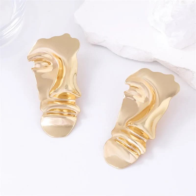 Light Luxury, Unique and Cool Style, Creative Design, Irresistible Temperament, Facial Mask, Jewelry Set