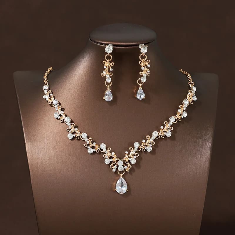Bridal Wedding Jewelry 4-piece Set, Alloy Crystal Crown&Crystal Necklace&Earrings Women's Classic Wedding Tiaras