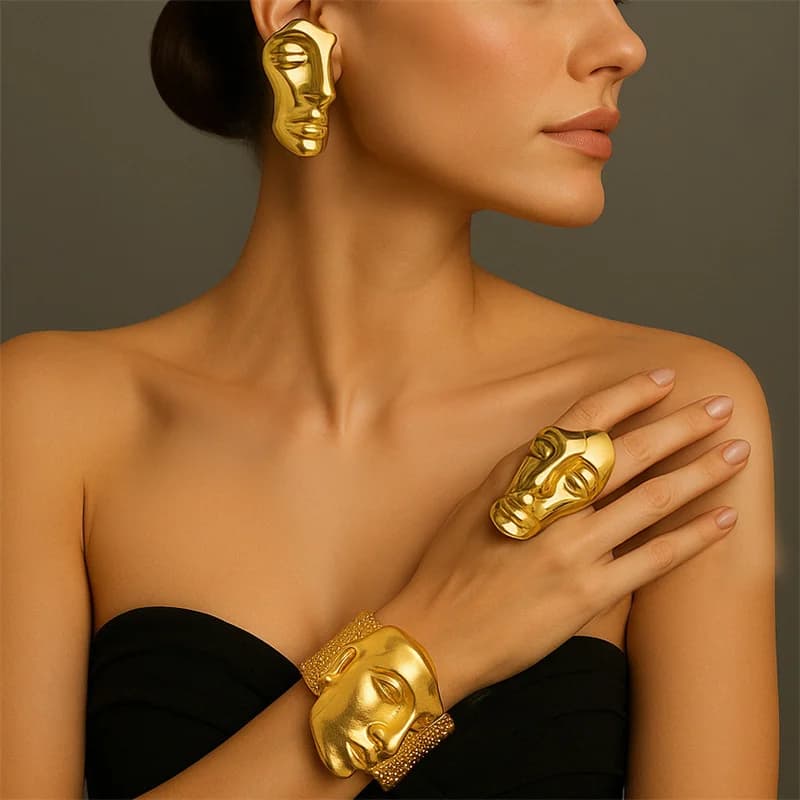 Light Luxury, Unique and Cool Style, Creative Design, Irresistible Temperament, Facial Mask, Jewelry Set