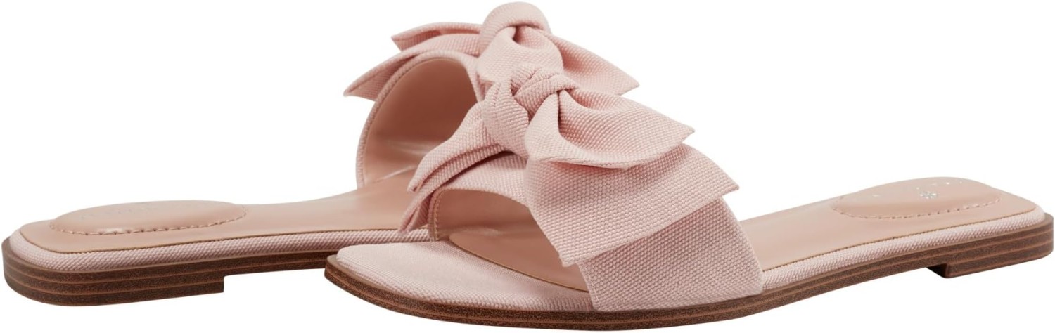 Bandolino Women's Violeta Flat Sandal